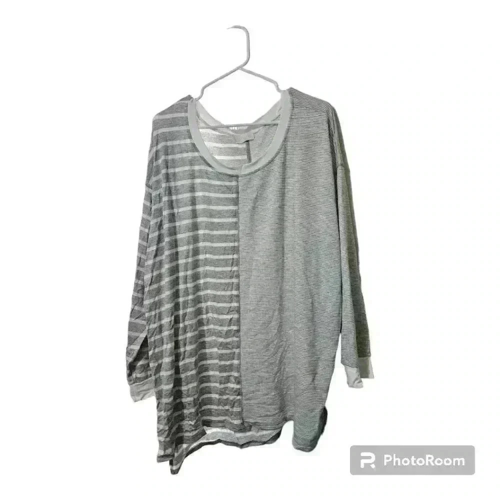 Womens plus size long sleeve tee!